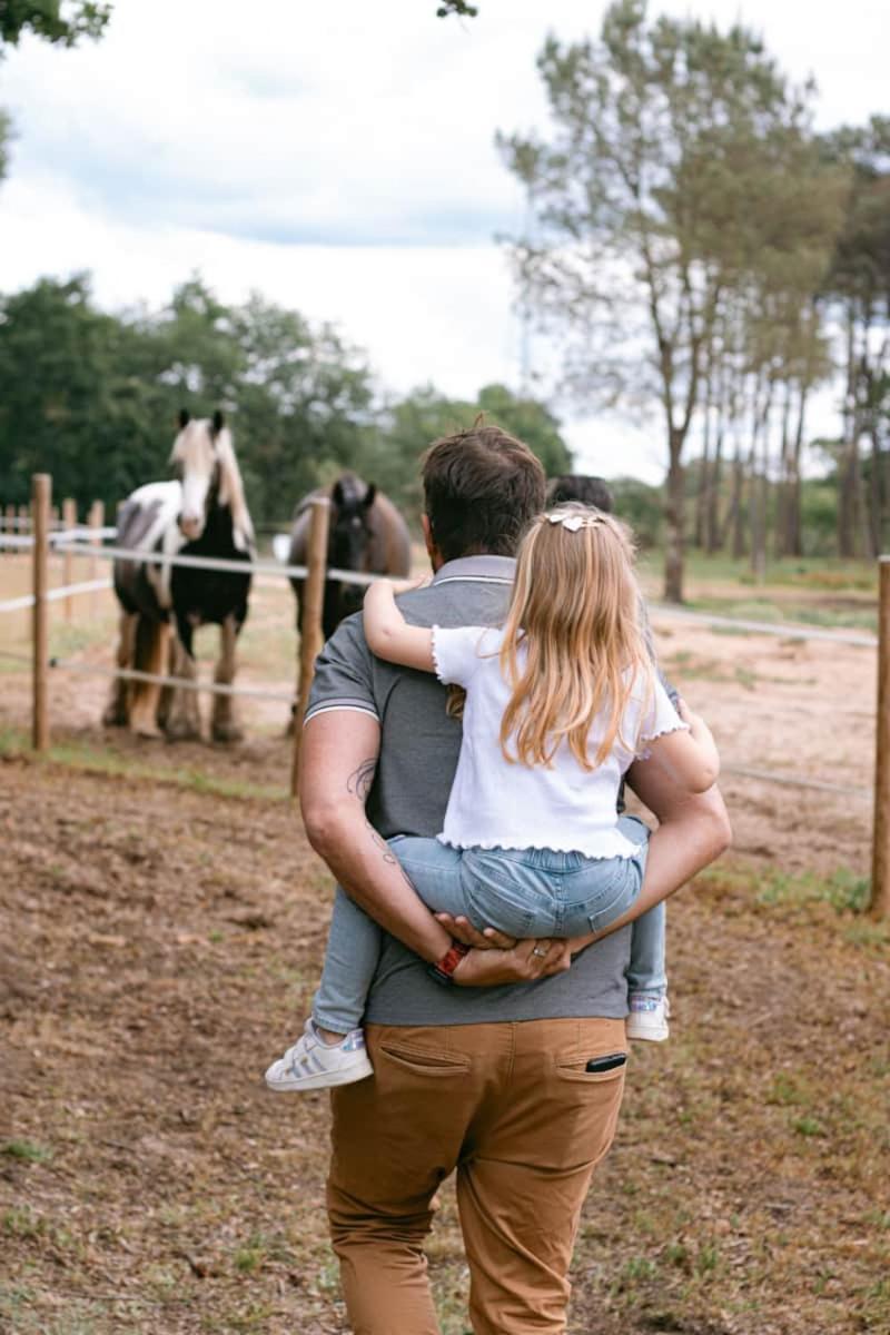 فندق Roulottes Cocooning Au Coeur Des Landes Mées المظهر الخارجي الصورة