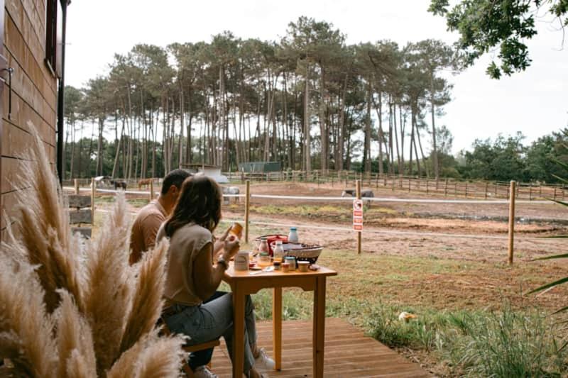 فندق Roulottes Cocooning Au Coeur Des Landes Mées المظهر الخارجي الصورة